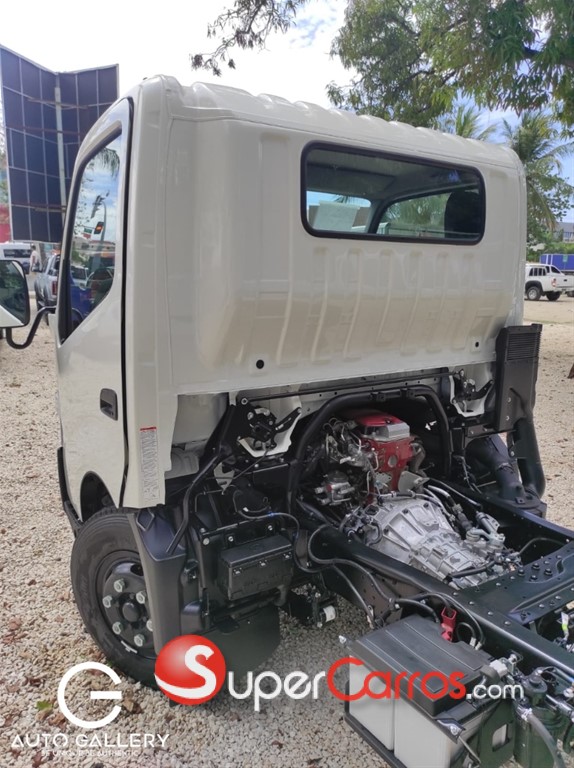 2024 Hino 300 — foto 5 / 10