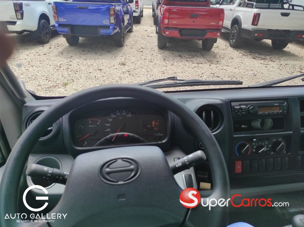 2024 Hino 300 — foto 10 / 10
