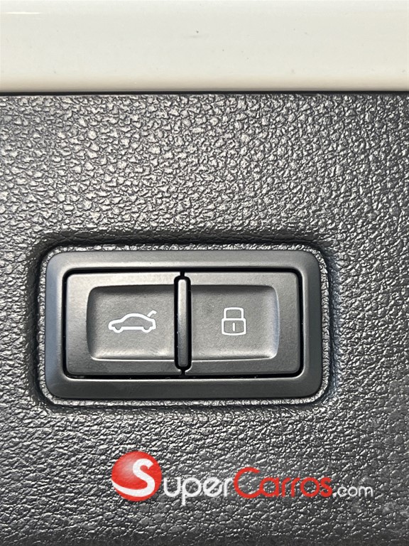 2018 Audi Q7 Prestige S-Line — foto 10 / 12