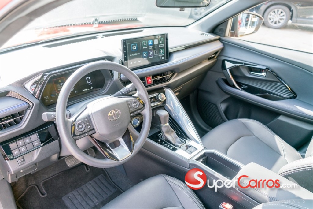 2024 Toyota Yaris Cross Hibrido Limited — foto 7 / 9