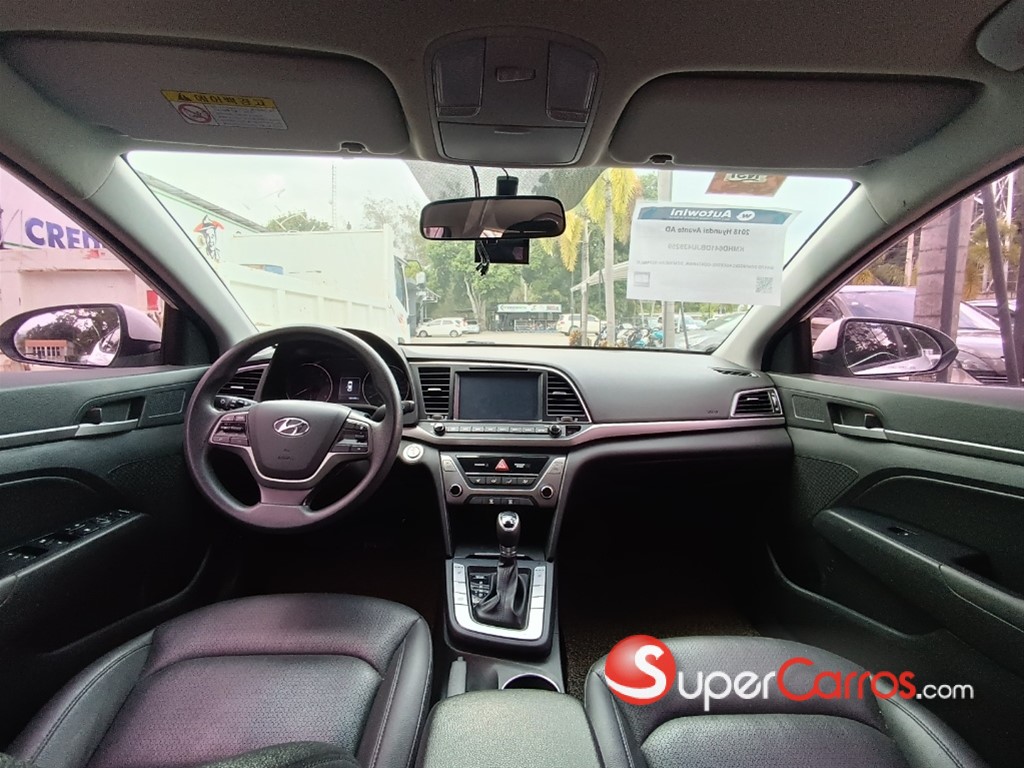 2018 Hyundai Avante — foto 3 / 12