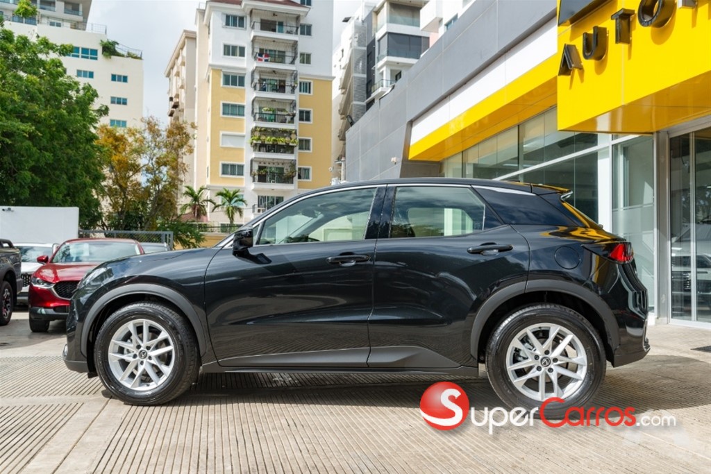 2026 Lexus LBX Elegant Semi Full — foto 5 / 9