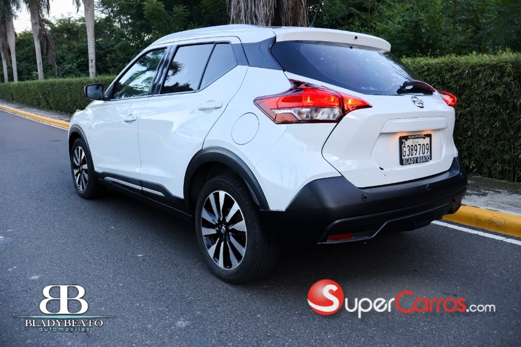 2017 Nissan Kicks — foto 8 / 10