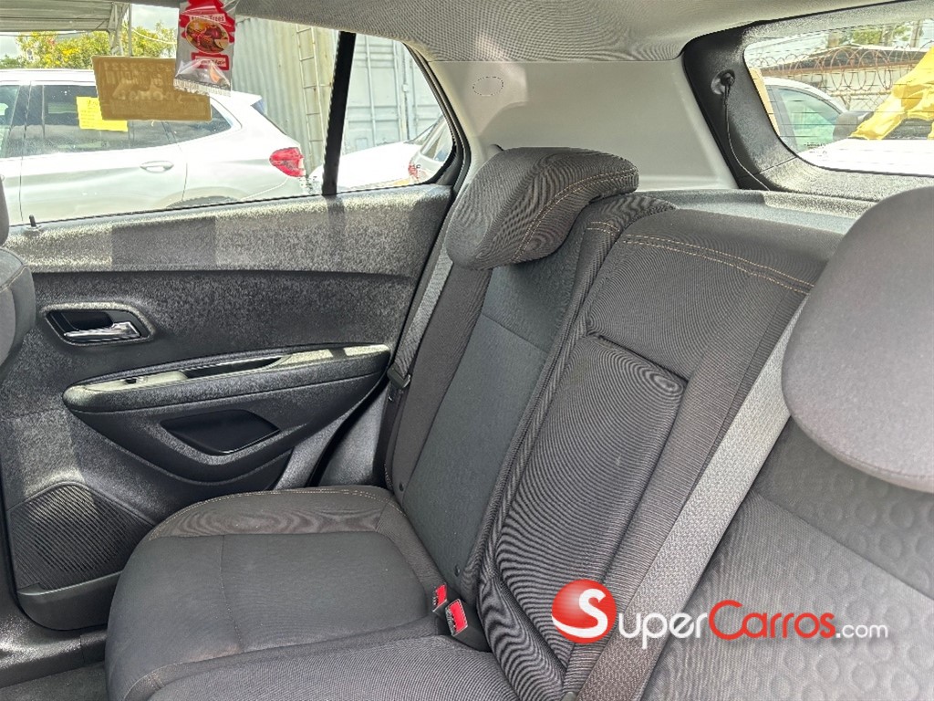 2019 Chevrolet Trax LS — foto 6 / 10