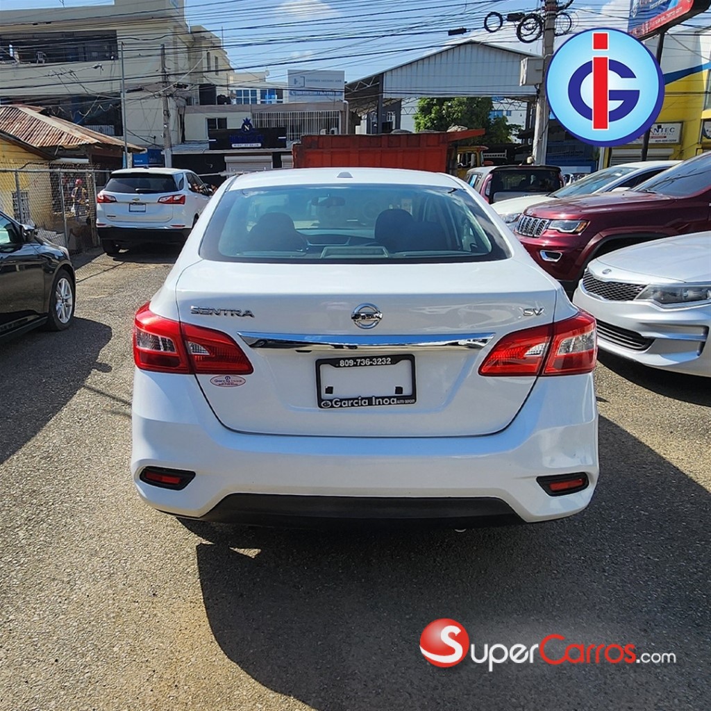 2018 Nissan Sentra SV — foto 4 / 9
