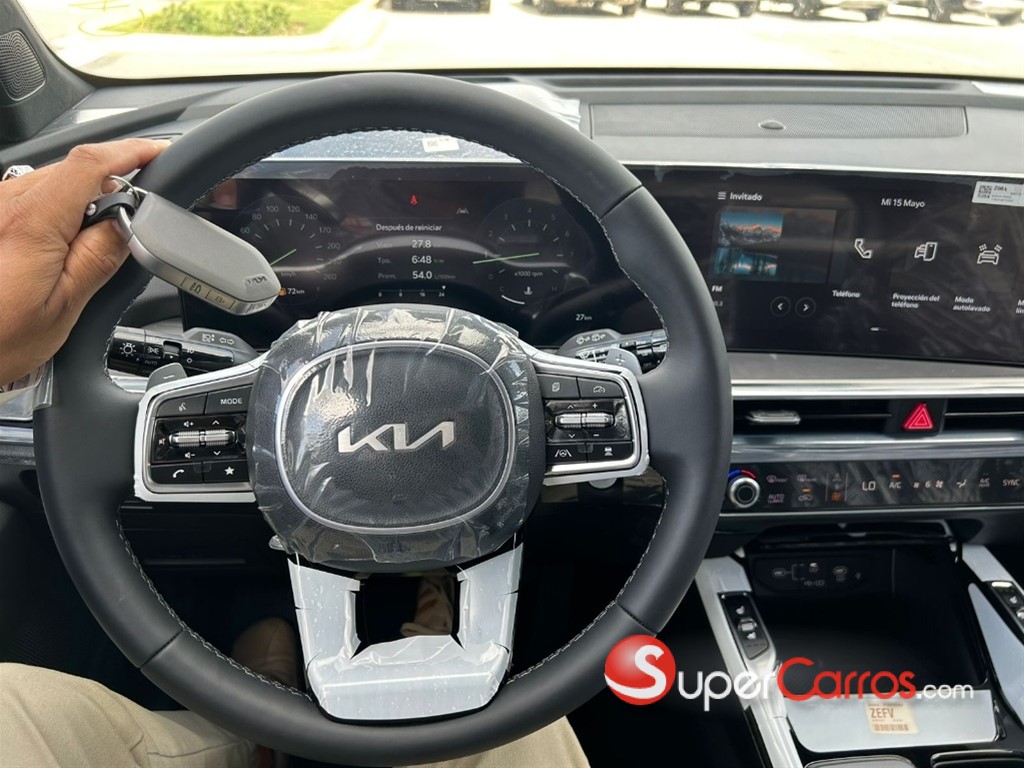 2026 Kia Sorento MQ4 Luxury — foto 8 / 10