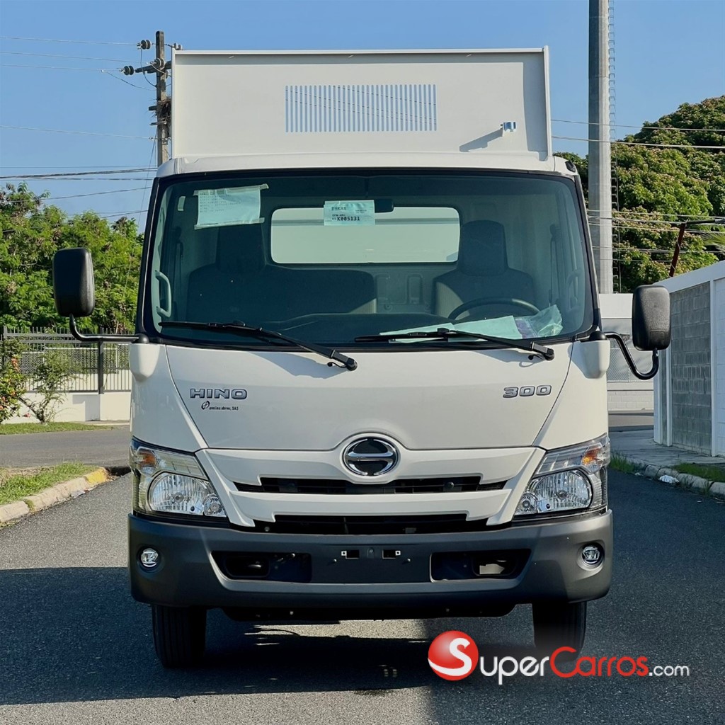 2025 Hino 300 — foto 2 / 12