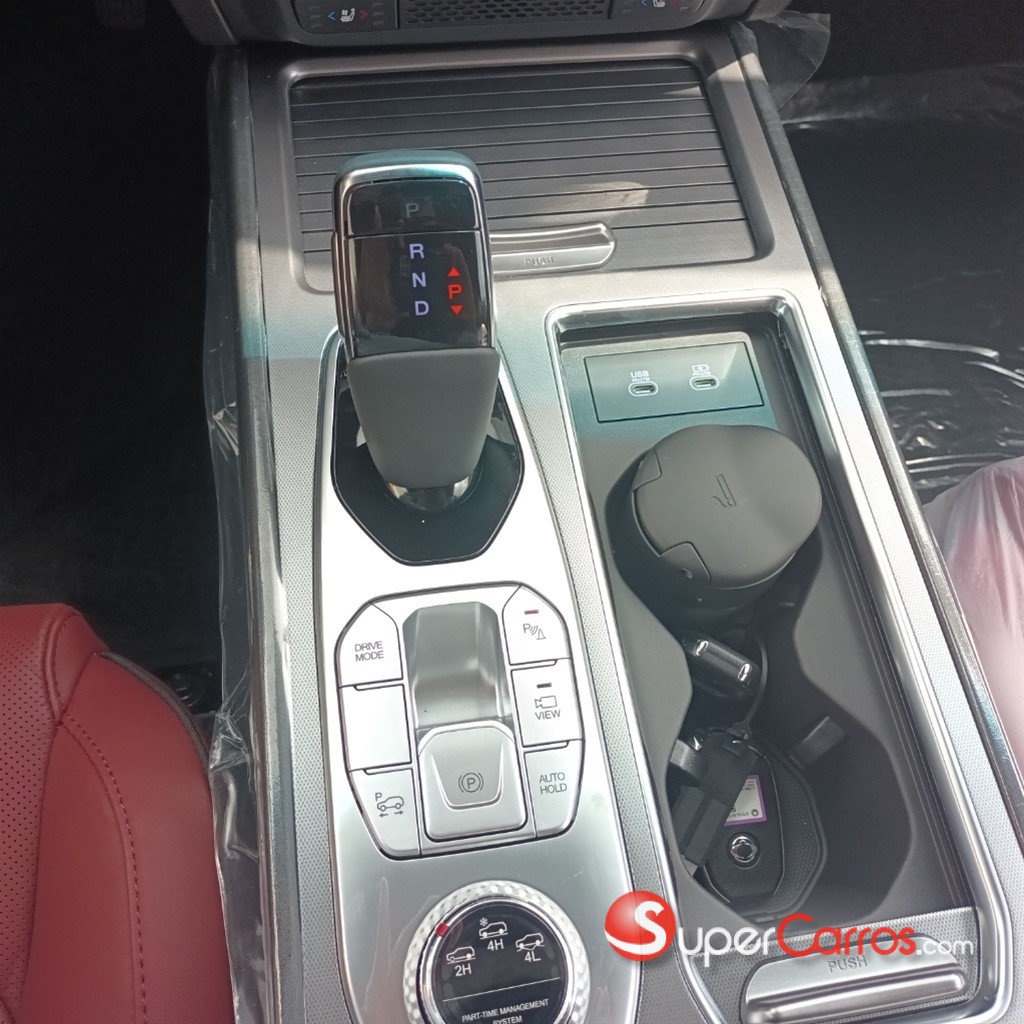 2025 KGM Rexton PLATINUM — foto 4 / 12