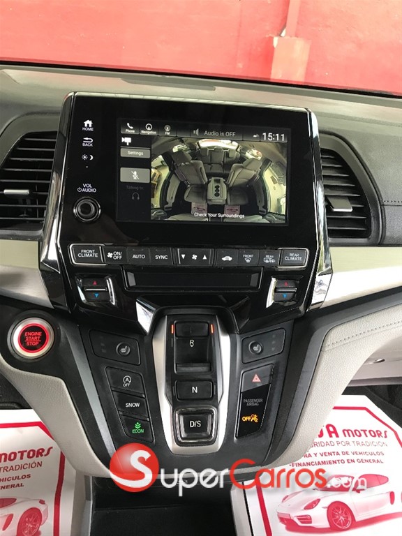 2018 Honda Odyssey Touring — foto 7 / 12