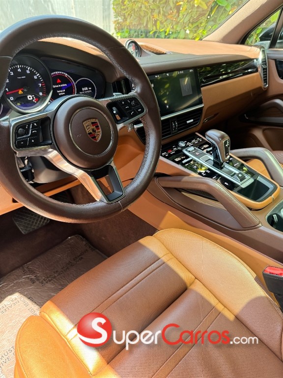 2021 Porsche Cayenne — foto 8 / 11