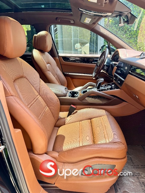 2021 Porsche Cayenne — foto 10 / 11