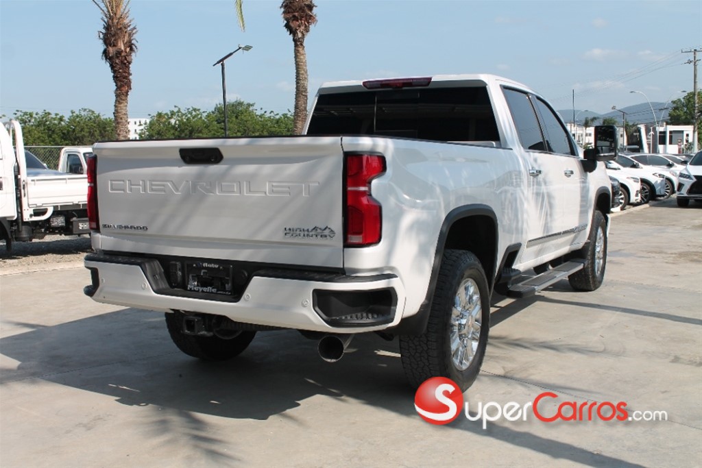 2024 Chevrolet Silverado High Country Duramax — foto 3 / 12