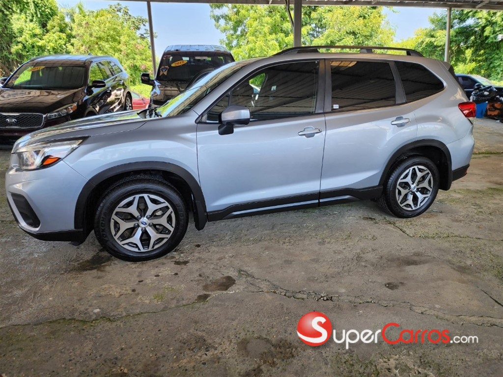 2019 Subaru Forester Premium — foto 3 / 10