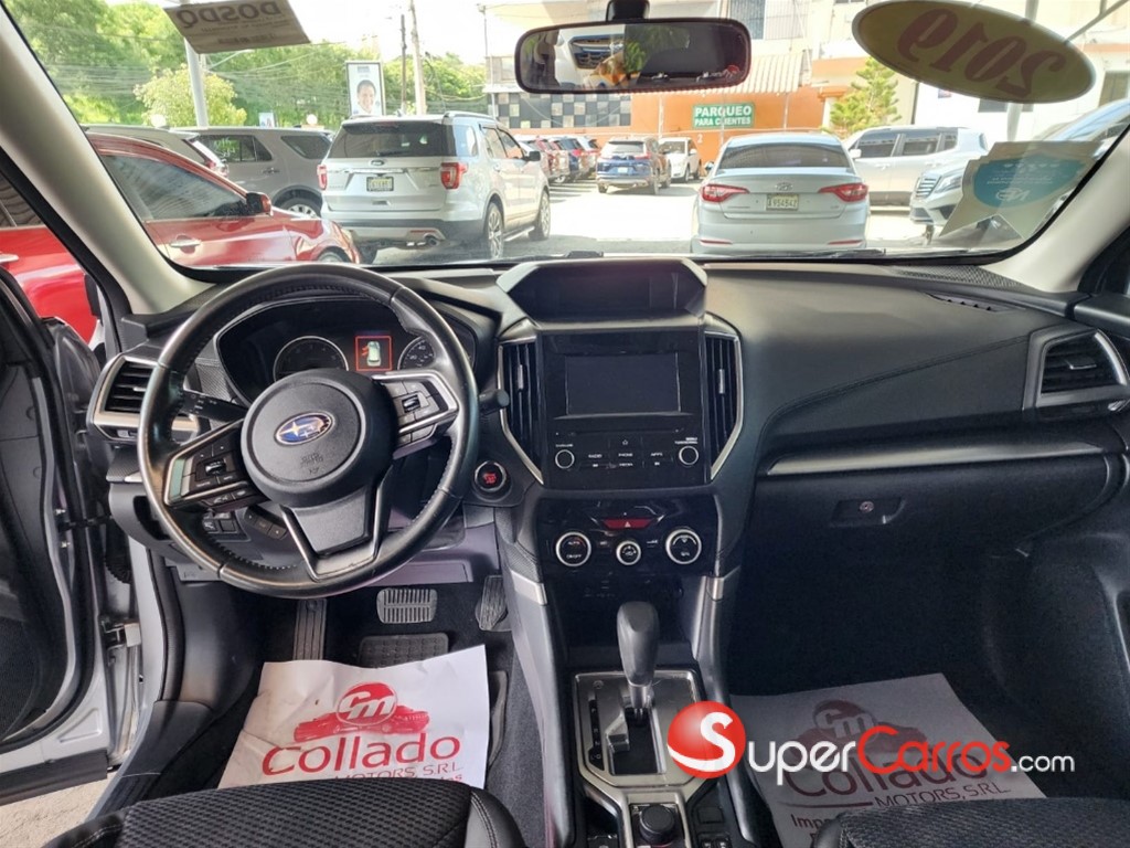 2019 Subaru Forester Premium — foto 6 / 10