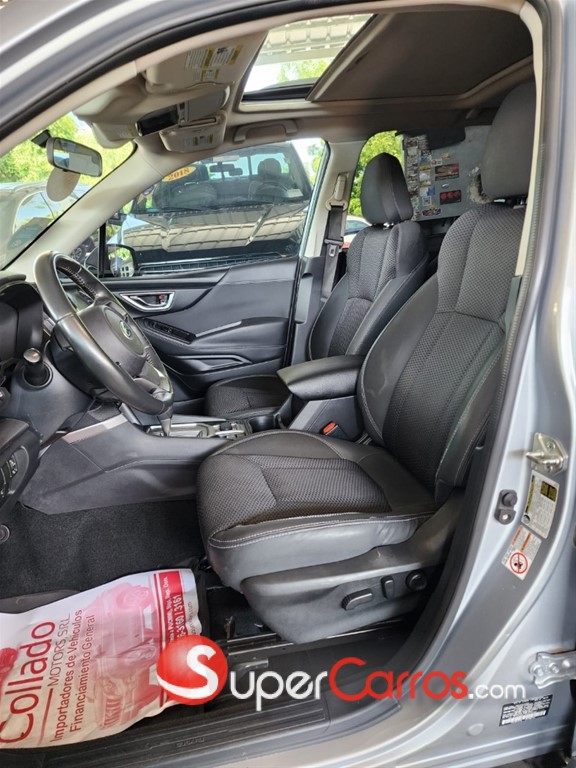 2019 Subaru Forester Premium — foto 7 / 10
