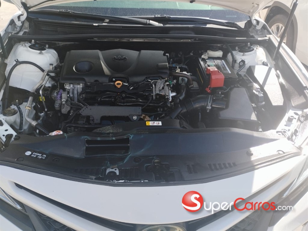 2018 Toyota Camry SE — foto 2 / 9
