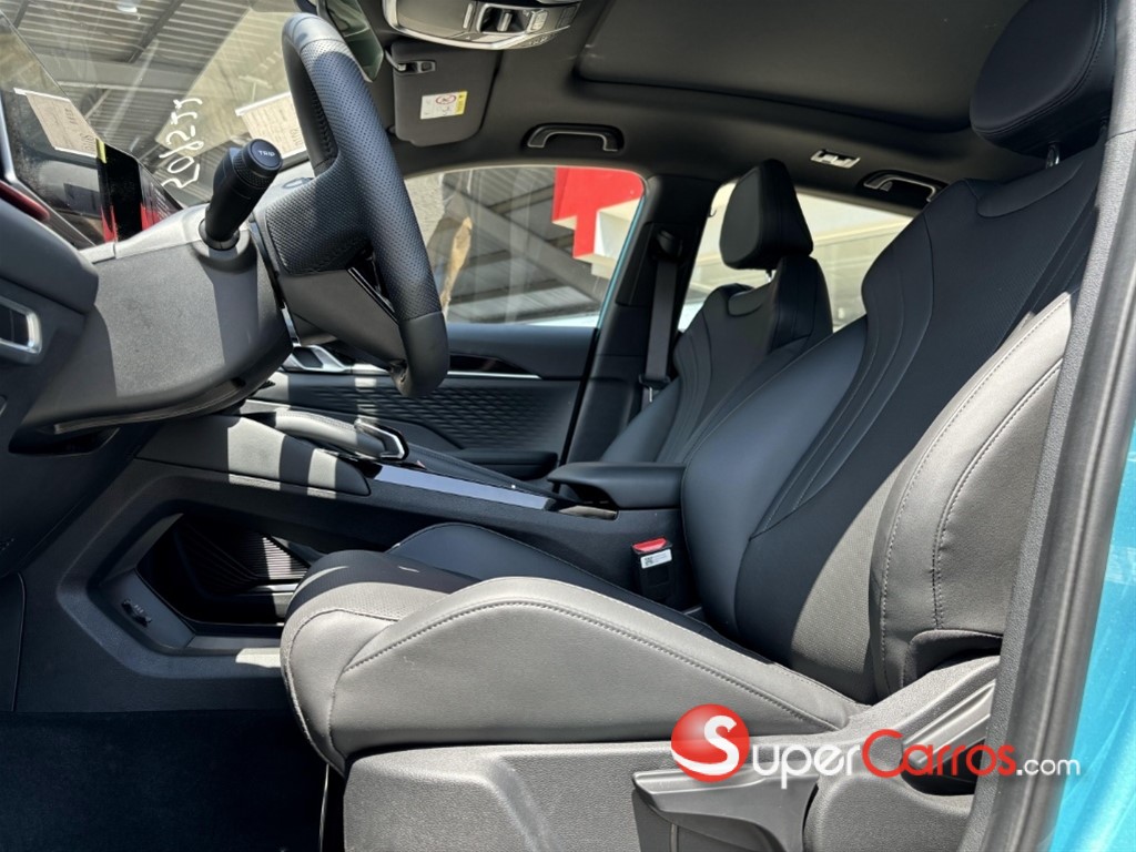 2026 Geely COOLRAY — foto 4 / 7