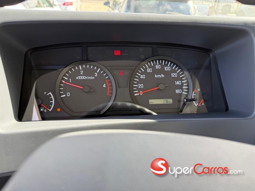 2027 Isuzu NPR 18 Pies — foto 7 / 10