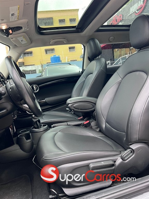 2019 Mini Cooper — foto 7 / 9