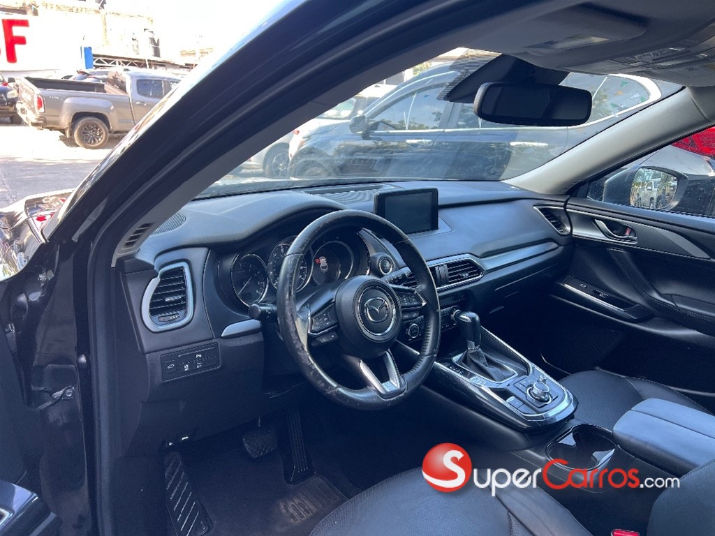 2018 Mazda CX-9 Touring — foto 4 / 11