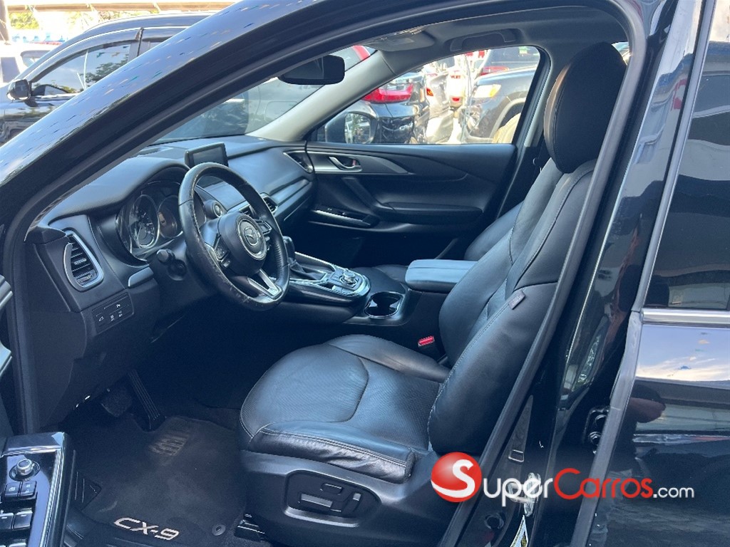 2018 Mazda CX-9 Touring — foto 5 / 11