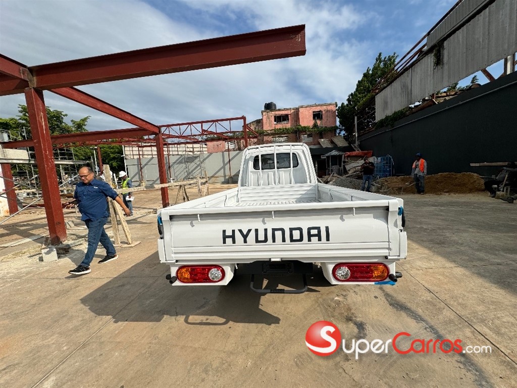 2026 Hyundai H-100 Camion — foto 5 / 9