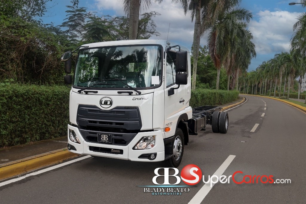 2023 UD Trucks CRONER MKE 22 PIES