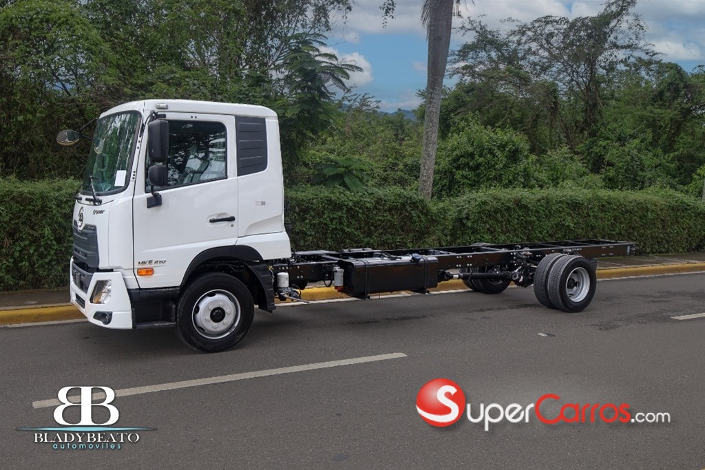 2023 UD Trucks CRONER MKE 22 PIES — foto 6 / 12