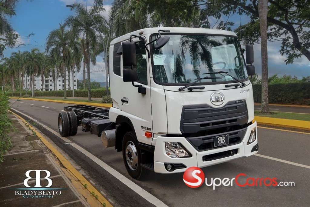 2023 UD Trucks CRONER MKE 22 PIES — foto 7 / 12