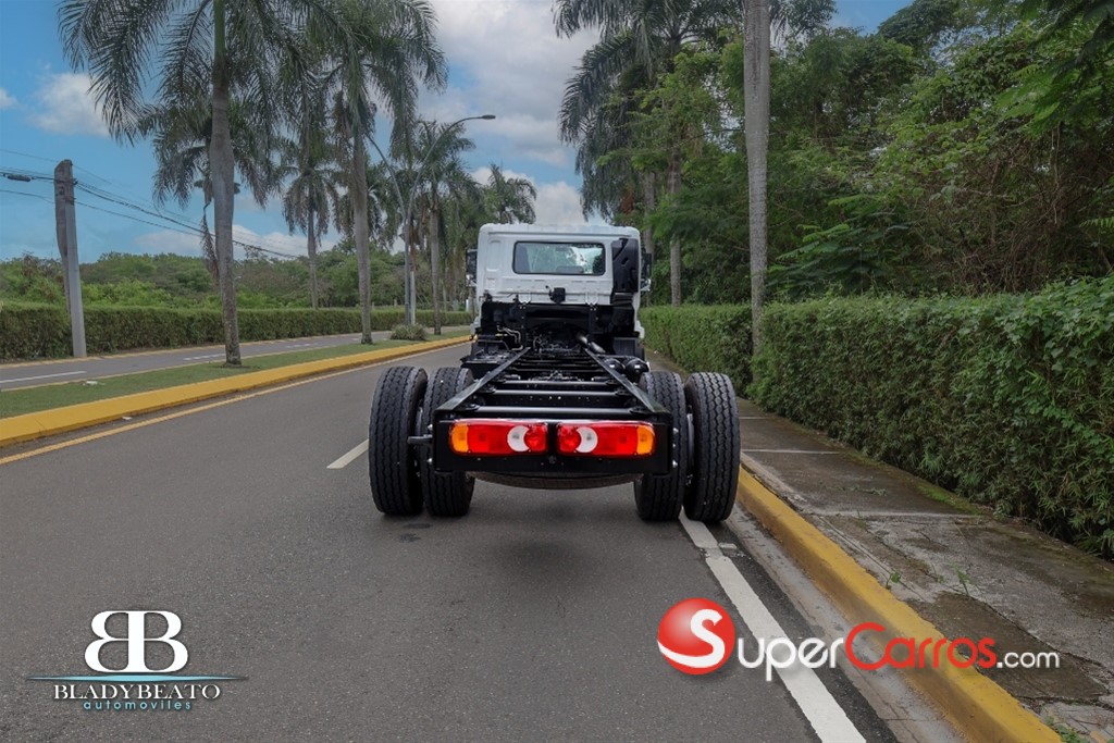 2024 UD Trucks CRONER PKE — foto 10 / 12