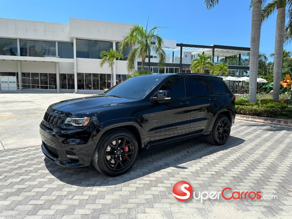 2021 Jeep Grand Cherokee SRT8 — foto 5 / 10
