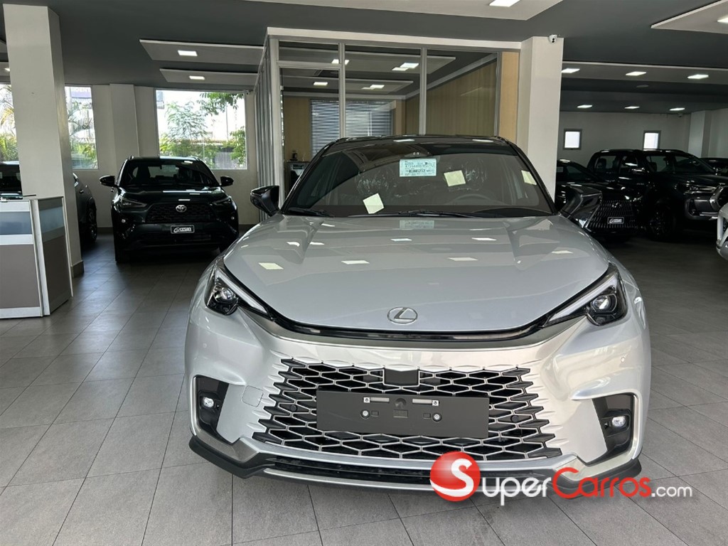 2025 Lexus LBX CoolSportHibrida — foto 8 / 11
