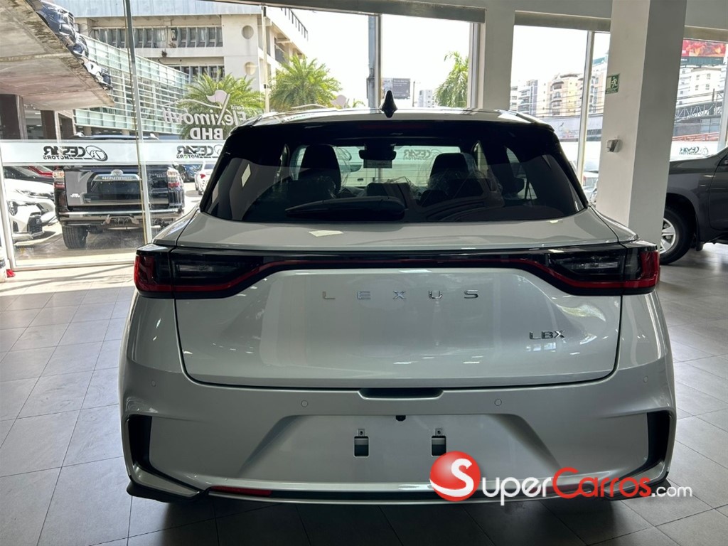 2025 Lexus LBX CoolSportHibrida — foto 11 / 11