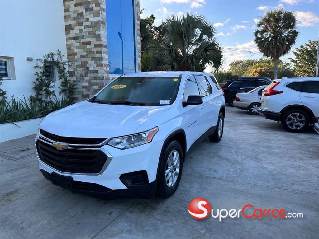 2018 Chevrolet Traverse LS — foto 2 / 12