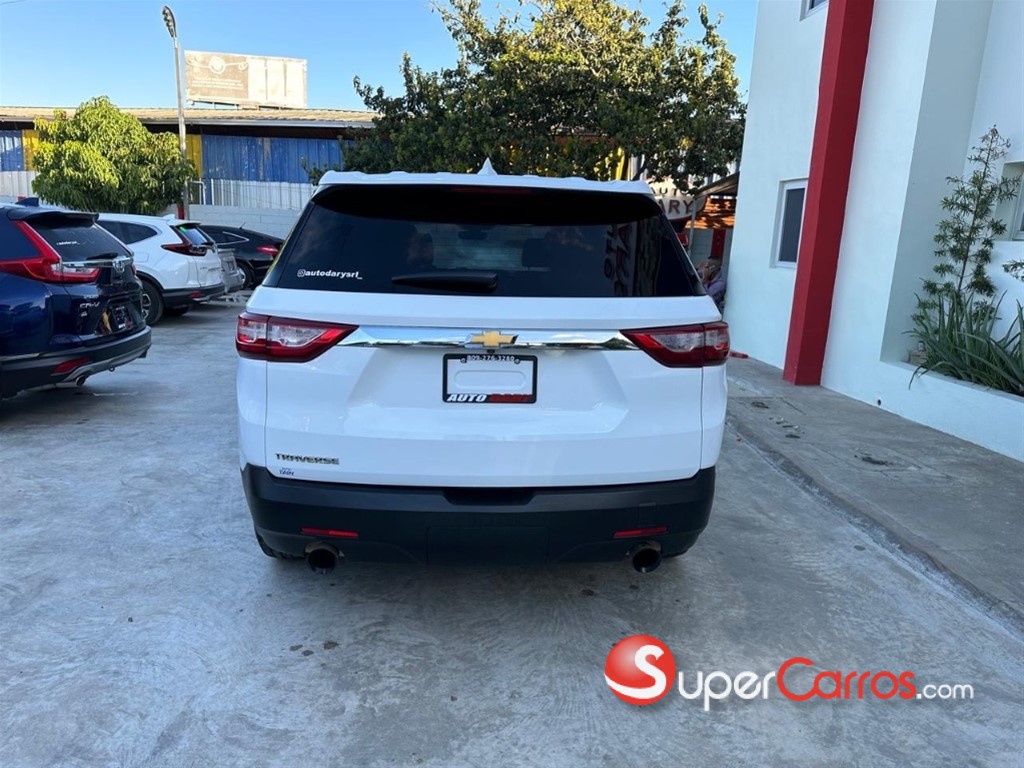 2018 Chevrolet Traverse LS — foto 5 / 12