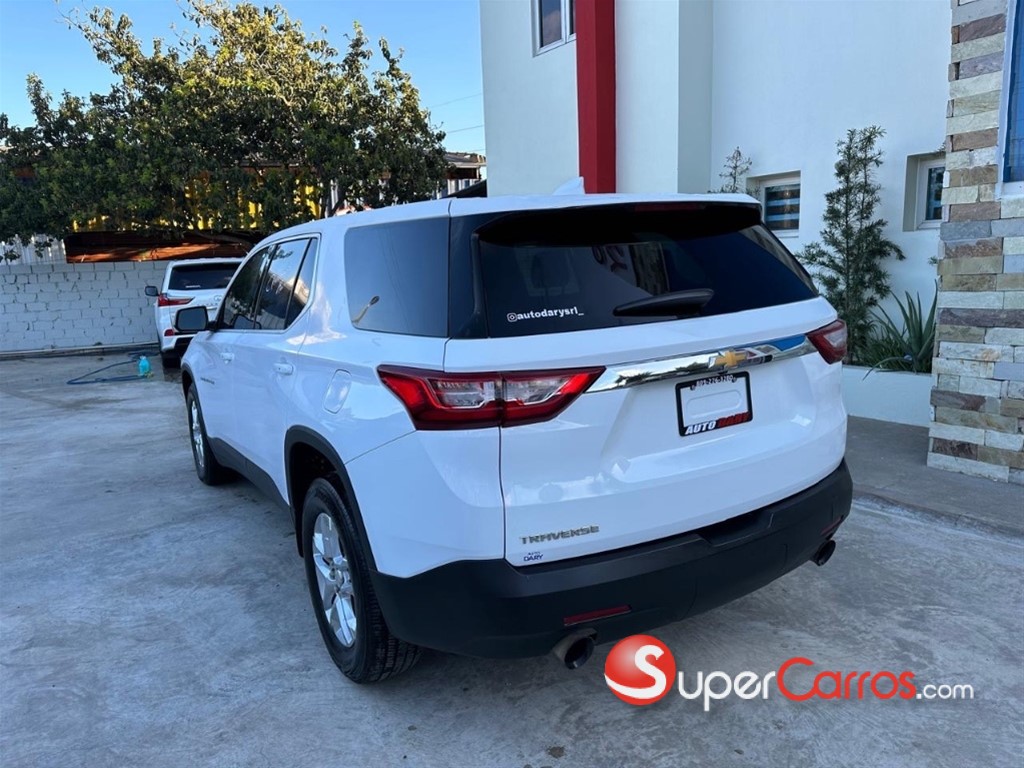 2018 Chevrolet Traverse LS — foto 6 / 12
