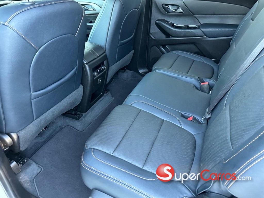 2018 Chevrolet Traverse LS — foto 10 / 12