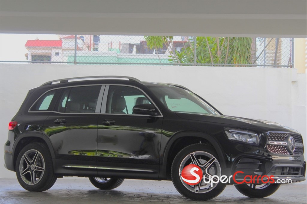 2026 Mercedes-Benz Clase GLB 200 AMG