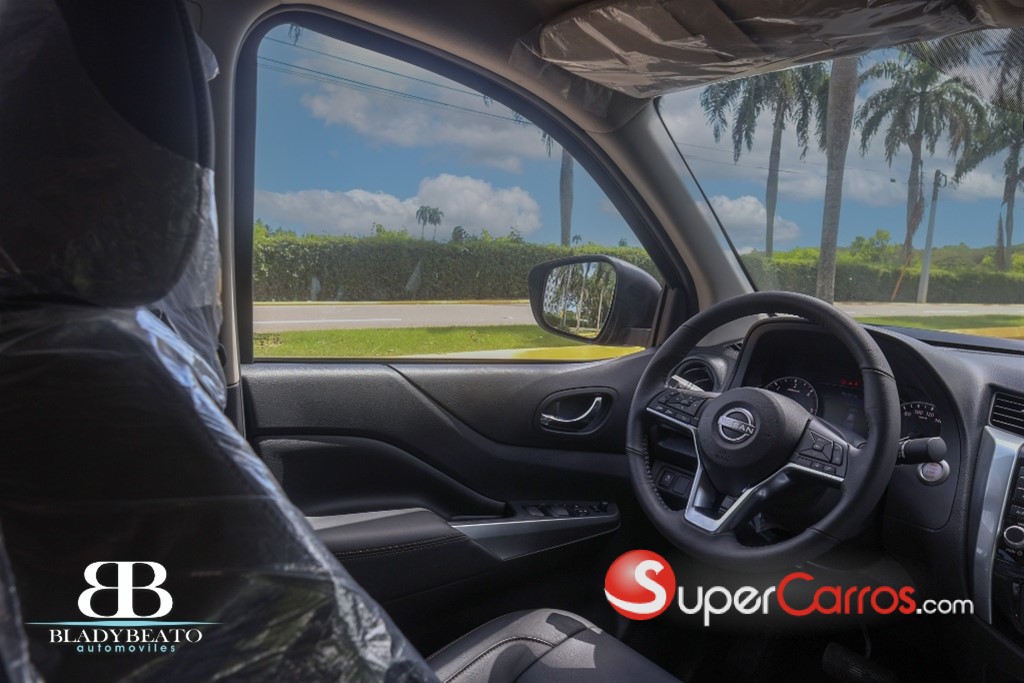2026 Nissan Frontier LE — foto 4 / 12