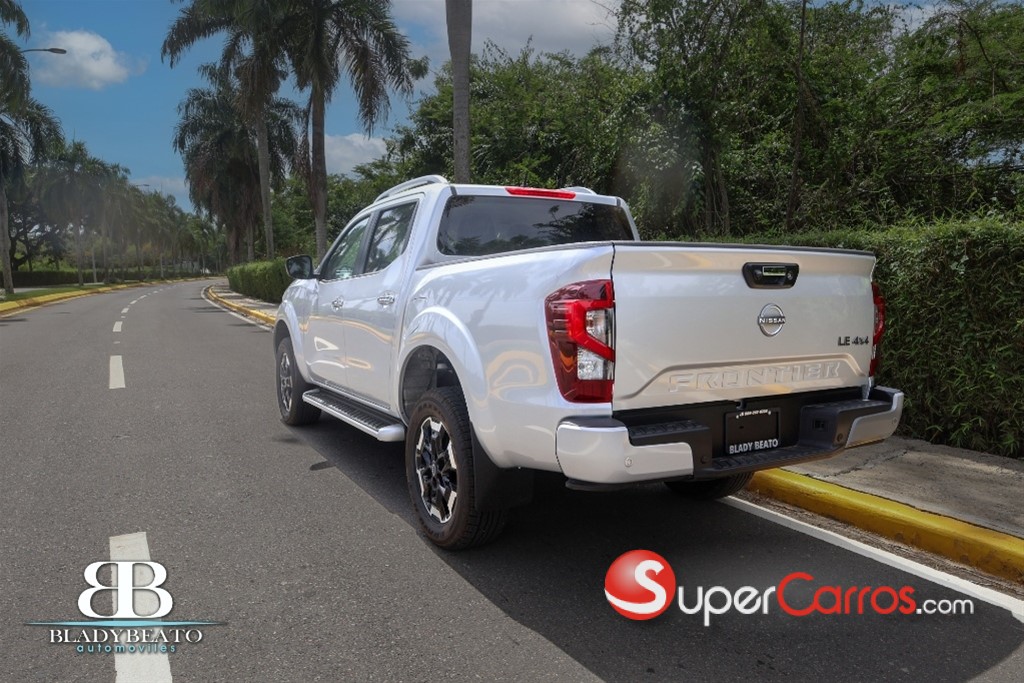2026 Nissan Frontier LE — foto 10 / 12