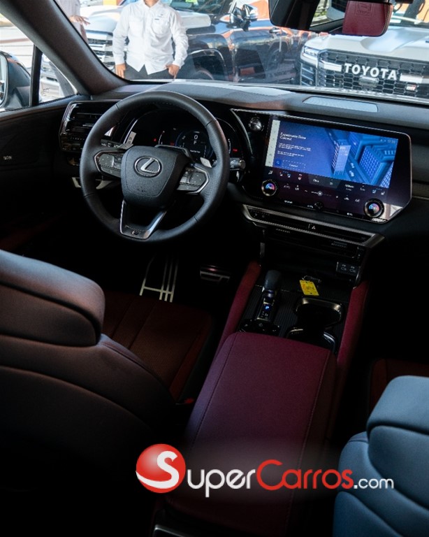 2024 Lexus RX 500H F SPORT — foto 6 / 10