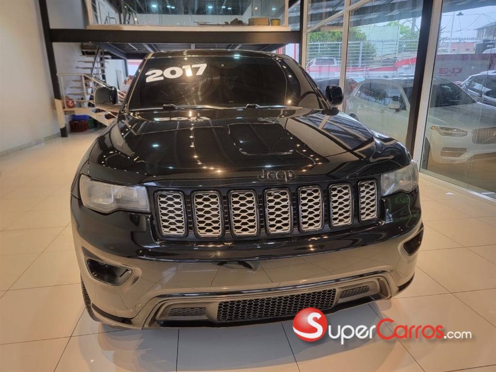2017 Jeep Grand Cherokee Altitude — foto 2 / 11