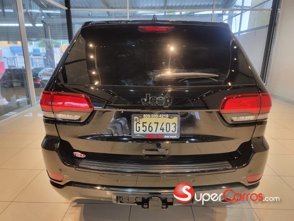 2017 Jeep Grand Cherokee Altitude — foto 11 / 11