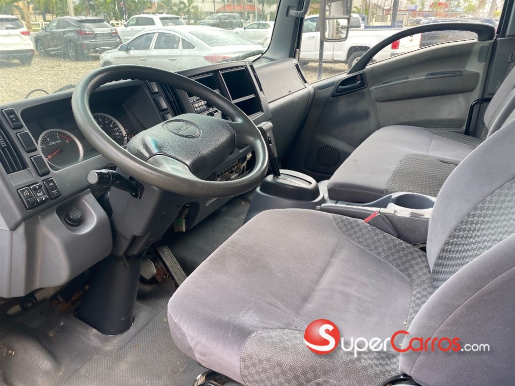 2013 Isuzu NPR — foto 6 / 12