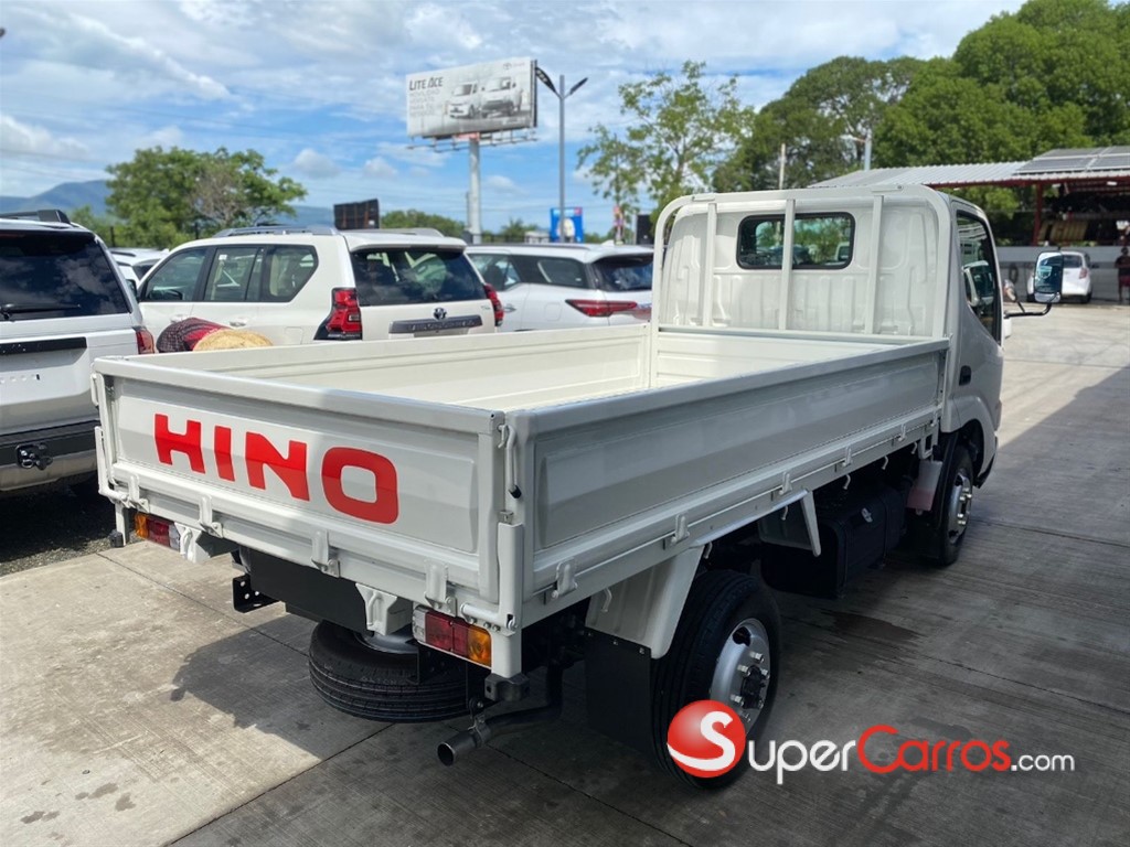 2024 Hino 200 — foto 4 / 7