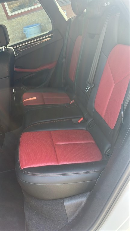 2021 Porsche Macan S — foto 8 / 9