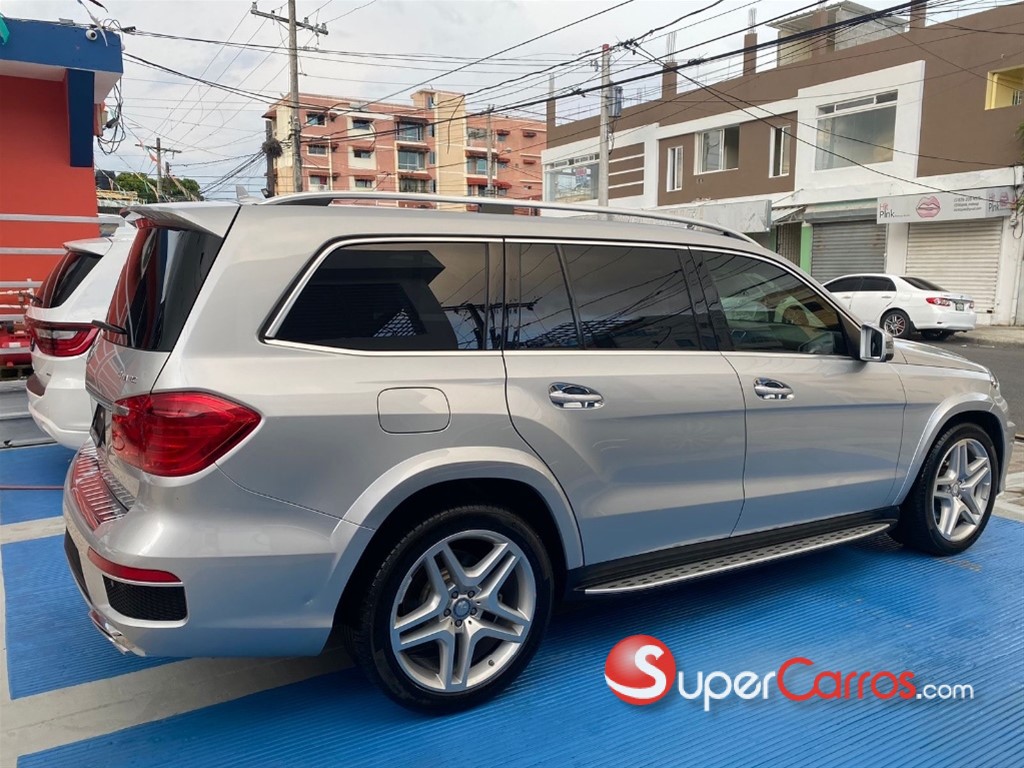 2016 Mercedes-Benz Clase GL 550 — foto 3 / 12