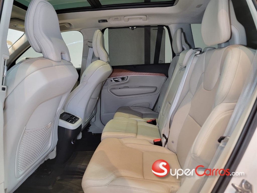 2019 Volvo XC90 Inscription T6 — foto 8 / 12