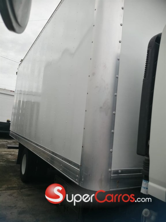 2016 Isuzu NPR — foto 5 / 9