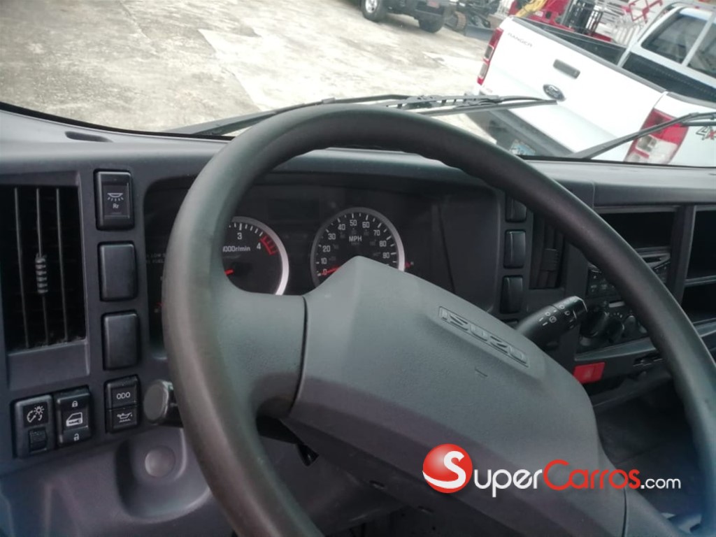 2016 Isuzu NPR — foto 8 / 9